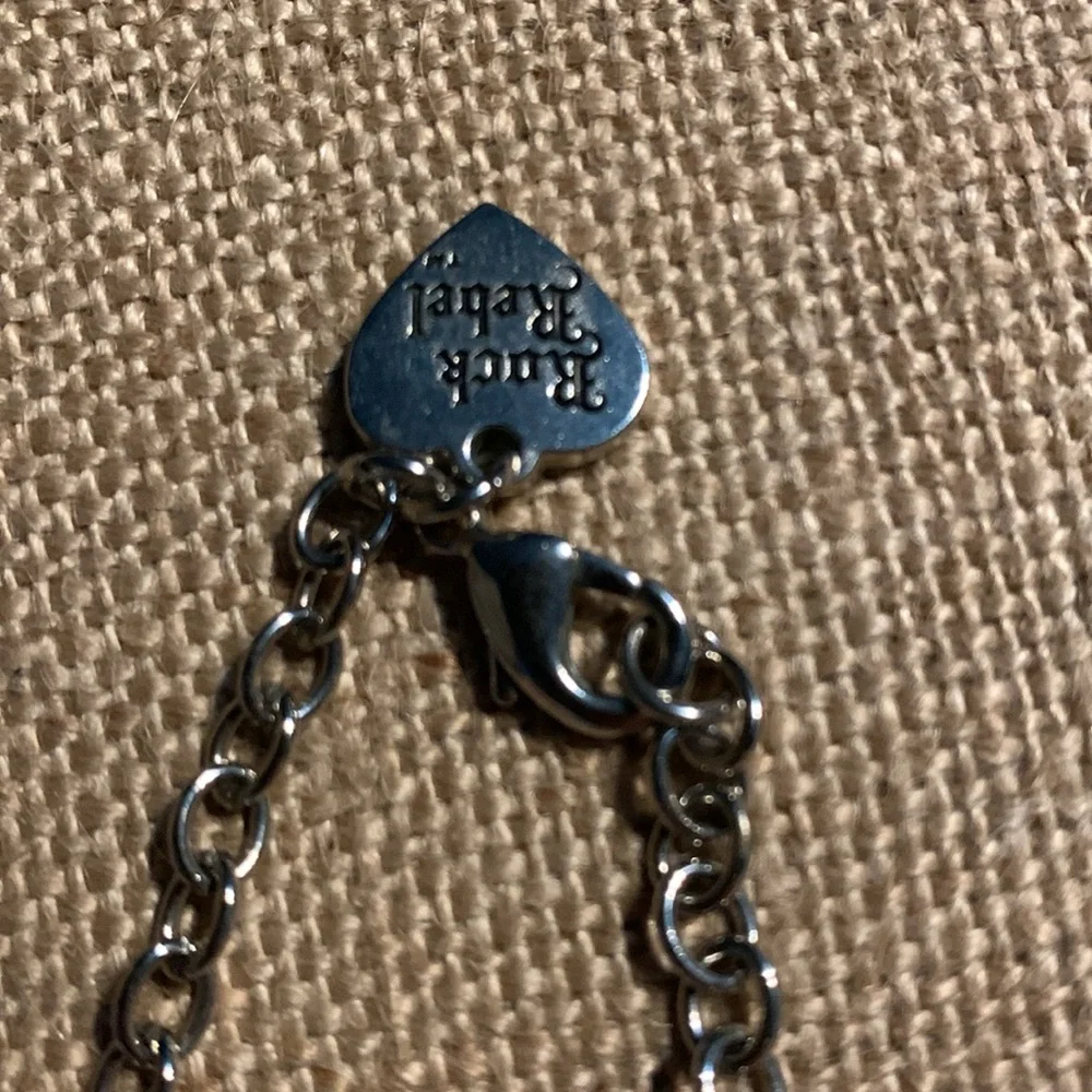 Rock rebel fang necklaces - Picture 4 of 5